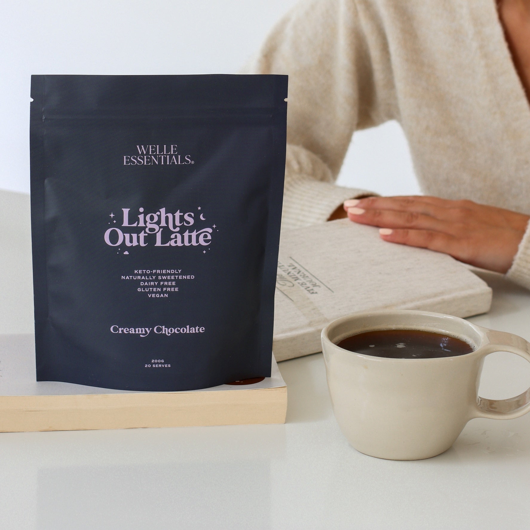 Lights Out Latte - Creamy Chocolate - Welle Essentials